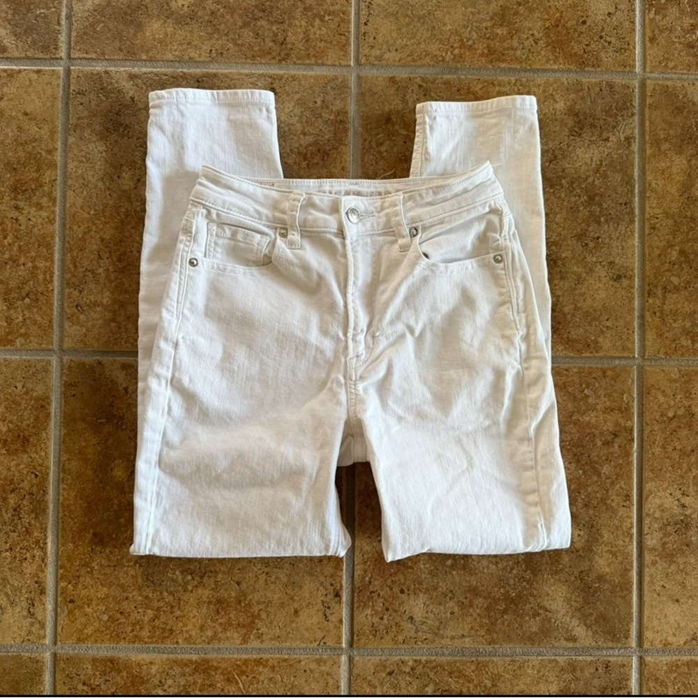 ✅American Eagle - White Mom Jeans Stretch!